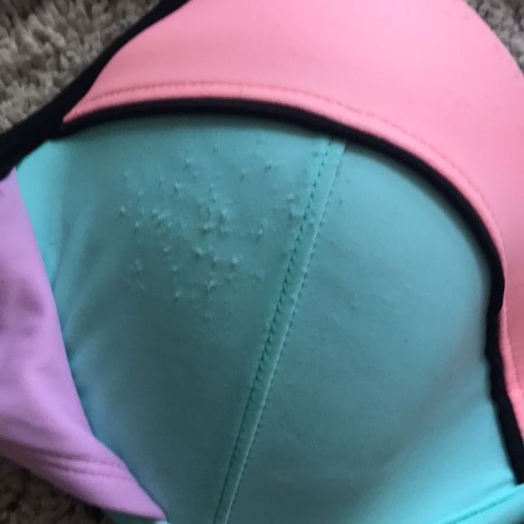 Color block bathing suit some piling on left breast - Picture 2 of 4